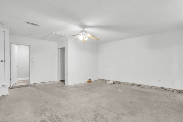 111 Skylark Street, Mesquite, TX 75149