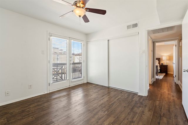5916 Sandhurst Lane 225, Dallas, TX 75206