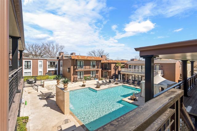 5916 Sandhurst Lane 225, Dallas, TX 75206