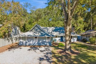 29 Oleander St, Hilton Head Island, SC 29928