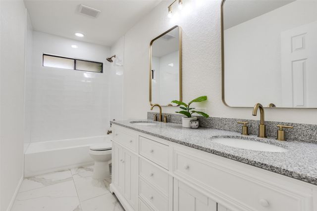 1526 Ginger Drive, Carrollton, TX 75007