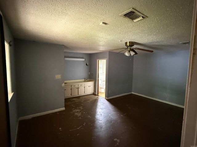 3 Mockingbird, Pine Bluff, AR 71603