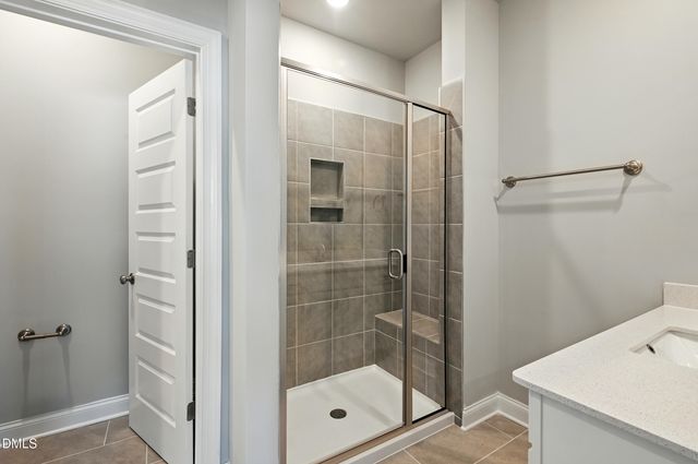 1242 Coach Station Alley 201, Raleigh, NC 27601