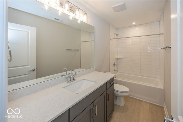 5589 Gaston Road, Avon, IN 46123
