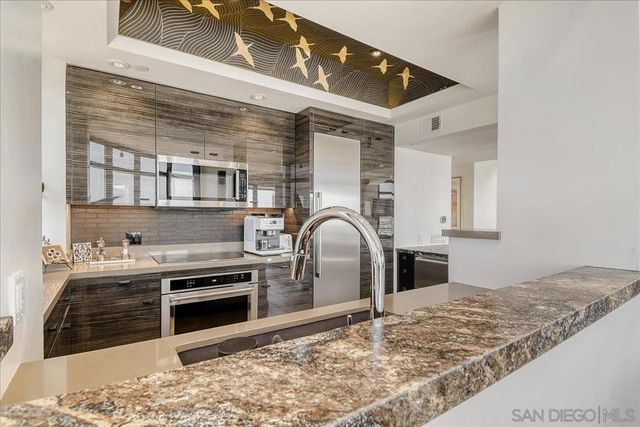 200 Harbor Drive 2602, San Diego, CA 92101