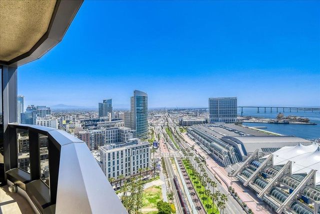200 Harbor Drive 2602, San Diego, CA 92101