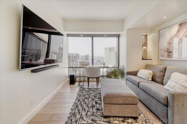 200 Harbor Drive 2602, San Diego, CA 92101