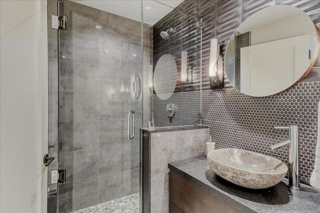 200 Harbor Drive 2602, San Diego, CA 92101