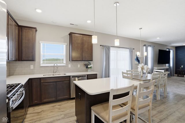 181 Thorpe Drive, Whiteland, IN 46184