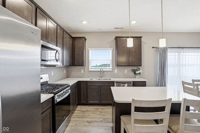 181 Thorpe Drive, Whiteland, IN 46184
