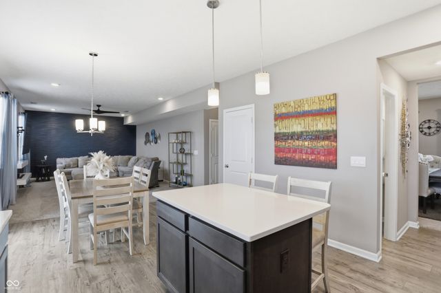 181 Thorpe Drive, Whiteland, IN 46184