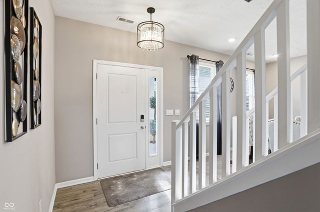 181 Thorpe Drive, Whiteland, IN 46184