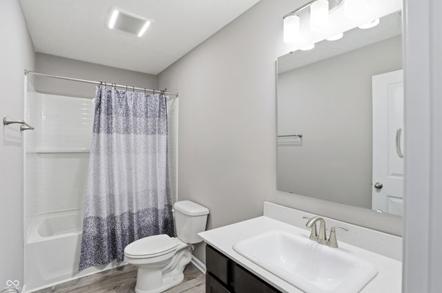 181 Thorpe Drive, Whiteland, IN 46184