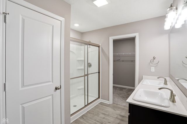 181 Thorpe Drive, Whiteland, IN 46184