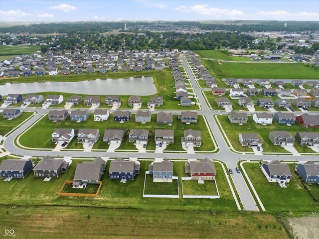 181 Thorpe Drive, Whiteland, IN 46184