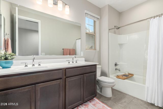 25645 S 225TH Place, Queen Creek, AZ 85142