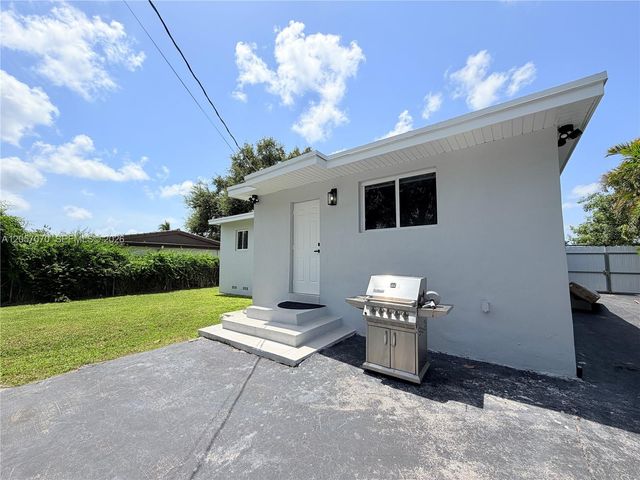8321 SW 46th Street, Miami, FL 33155