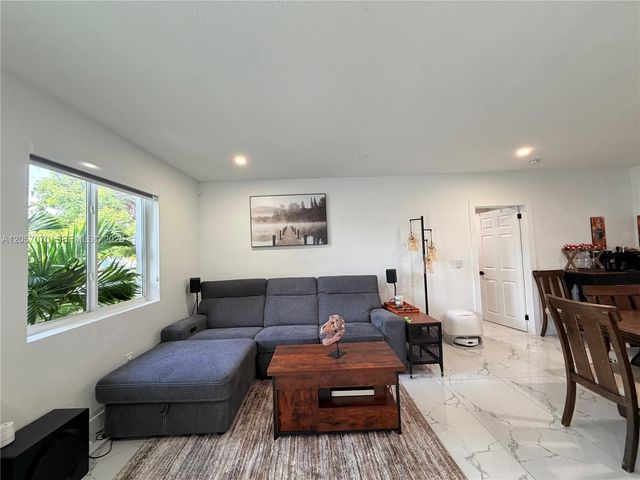 8321 SW 46th Street, Miami, FL 33155