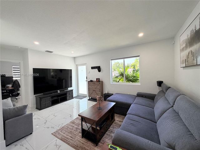 8321 SW 46th Street, Miami, FL 33155