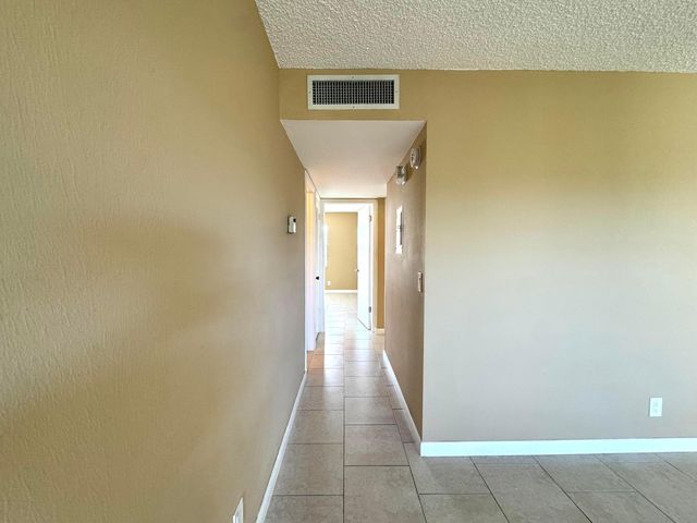 900 S Normandy Lane, Delray Beach, FL 33484