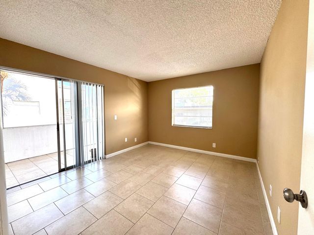 900 S Normandy Lane, Delray Beach, FL 33484