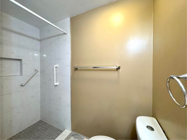 900 S Normandy Lane, Delray Beach, FL 33484