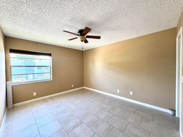 900 S Normandy Lane, Delray Beach, FL 33484