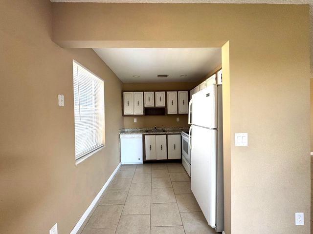 900 S Normandy Lane, Delray Beach, FL 33484