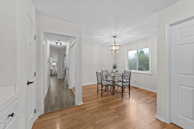 717 Slippery Bank Court, Benson, NC 27504