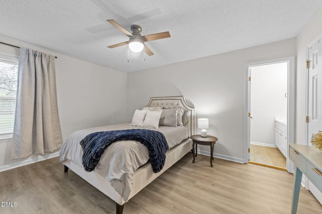 717 Slippery Bank Court, Benson, NC 27504