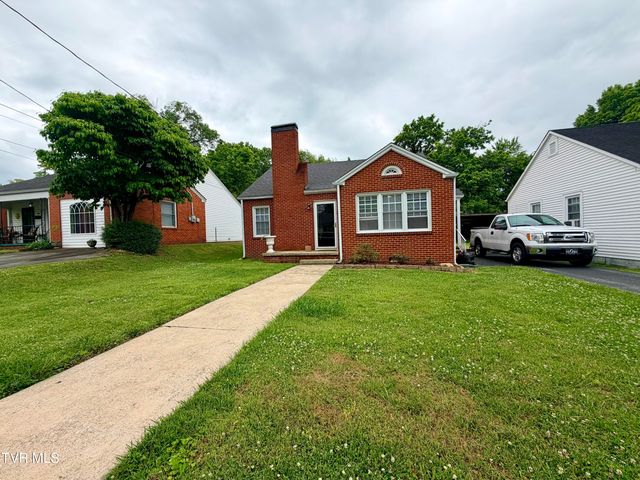 408 West F Street, Elizabethton, TN 37643