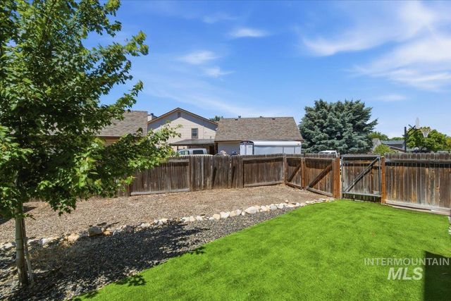 4426 S Tinker Ave, Boise, ID 83709