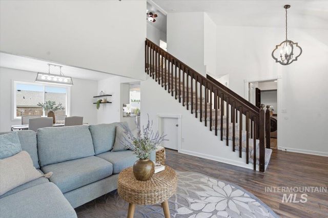 4426 S Tinker Ave, Boise, ID 83709