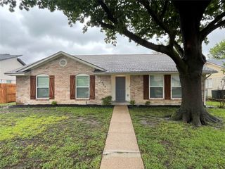 1733 Leicester Street, Garland, TX 75044