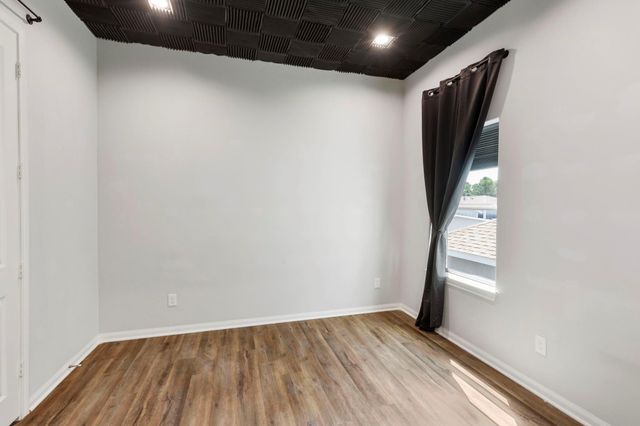 4908 Paradigm Lane, Spring, TX 77379