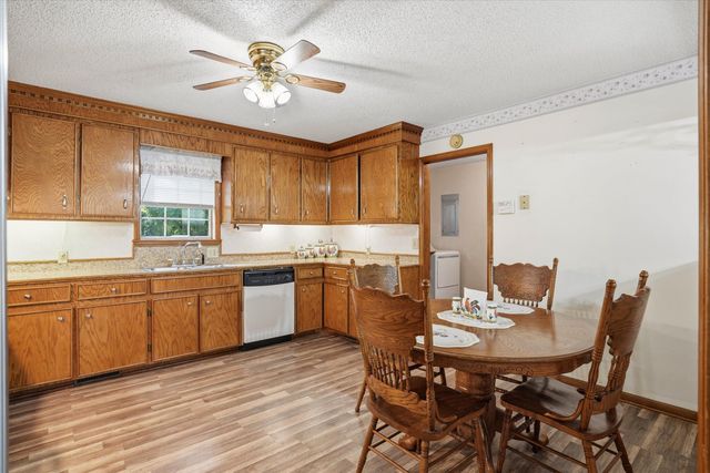 690 Lannie Lane, Moncks Corner, SC 29461