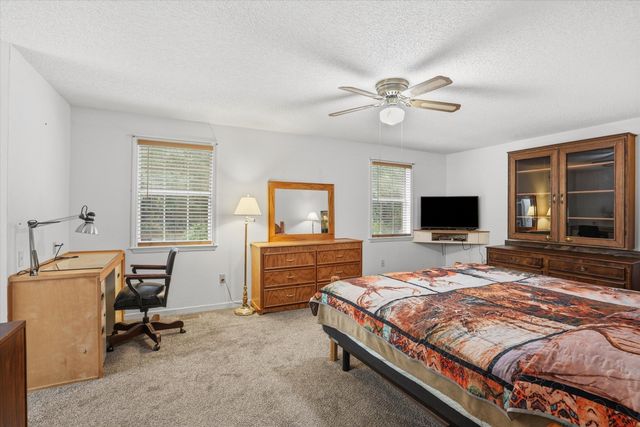 690 Lannie Lane, Moncks Corner, SC 29461
