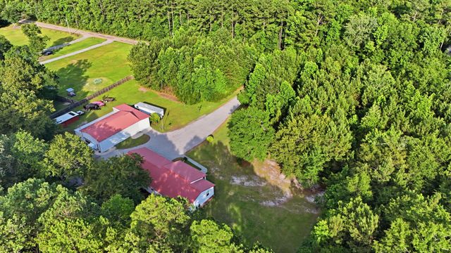 690 Lannie Lane, Moncks Corner, SC 29461