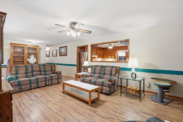 690 Lannie Lane, Moncks Corner, SC 29461