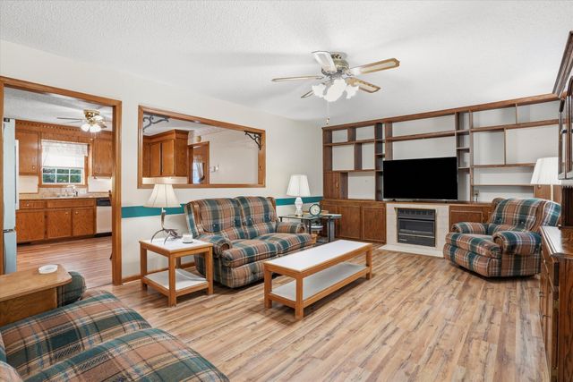 690 Lannie Lane, Moncks Corner, SC 29461