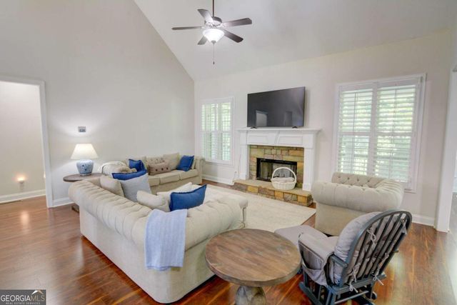 8220 Sagewood Drive, Gainesville, GA 30506
