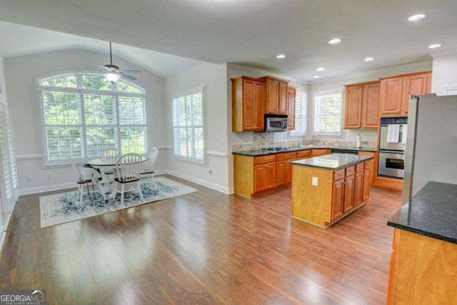 8220 Sagewood Drive, Gainesville, GA 30506