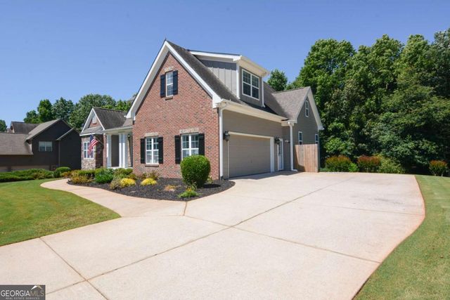 8220 Sagewood Drive, Gainesville, GA 30506