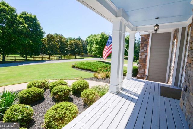 8220 Sagewood Drive, Gainesville, GA 30506