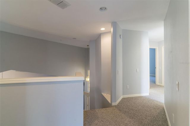 9406 OAK MEADOW COURT, Tampa, FL 33647