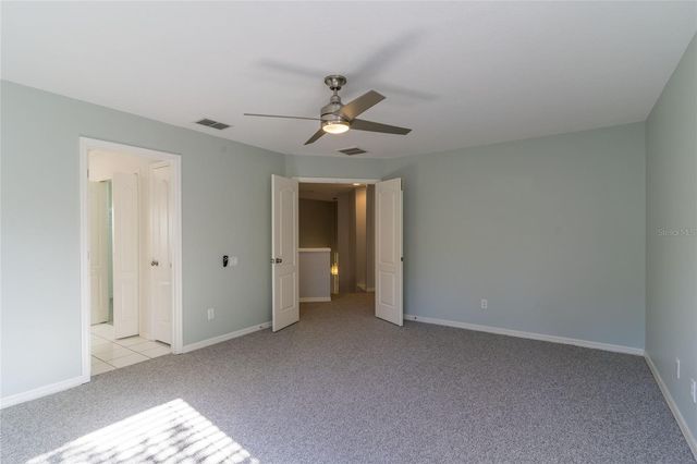 9406 OAK MEADOW COURT, Tampa, FL 33647