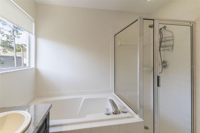 9406 OAK MEADOW COURT, Tampa, FL 33647
