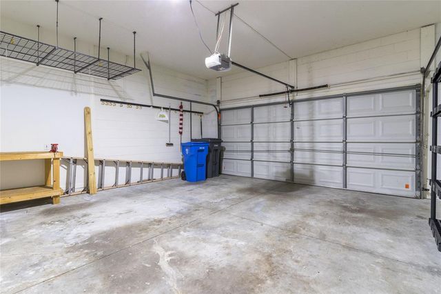 9406 OAK MEADOW COURT, Tampa, FL 33647