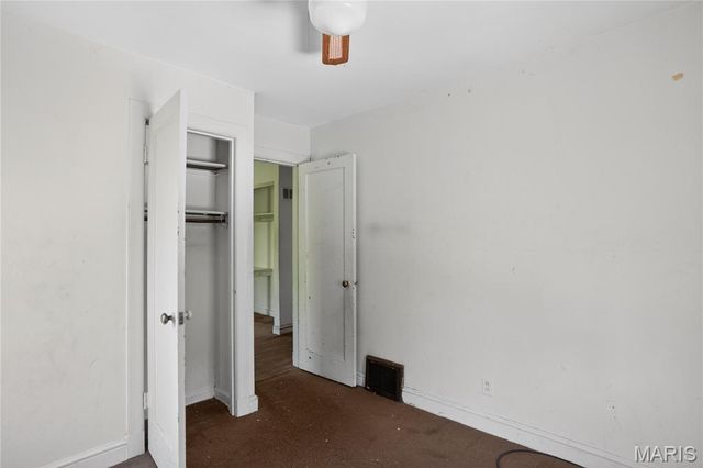 109 Chambers Road, St Louis, MO 63137