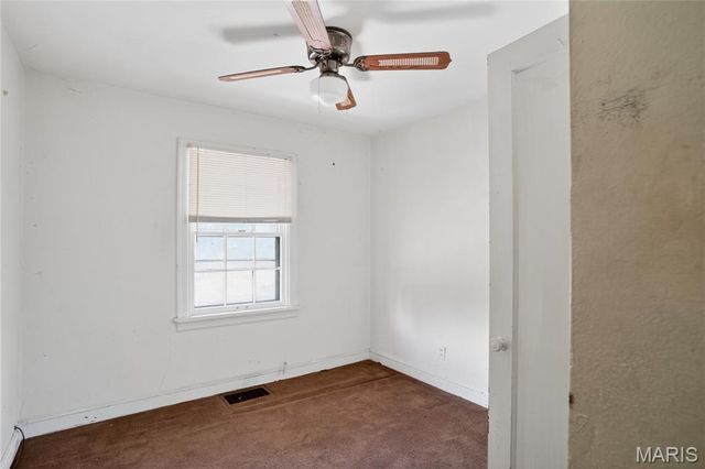 109 Chambers Road, St Louis, MO 63137